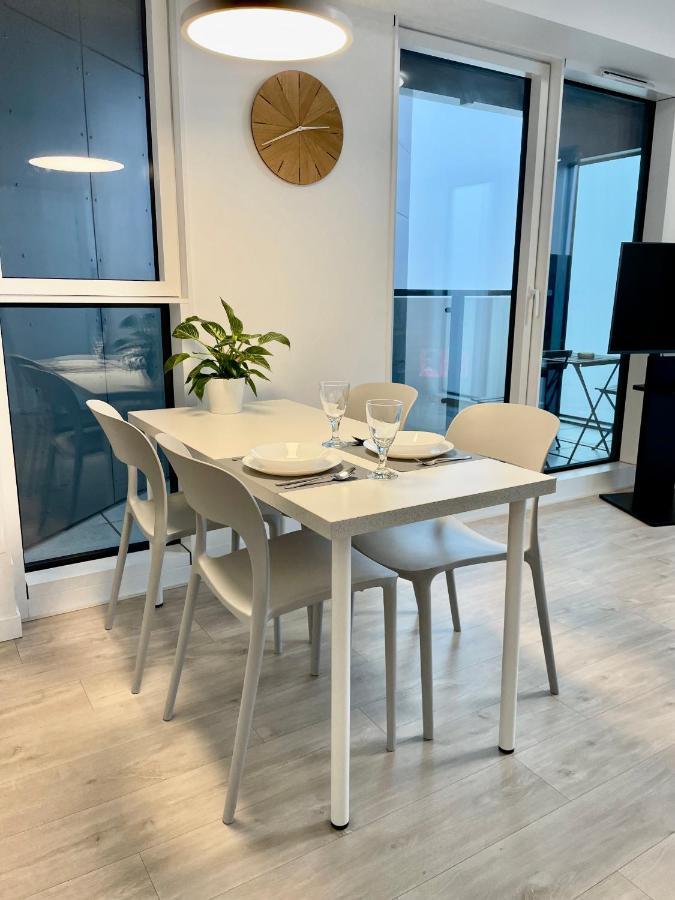 Apartamenty Towarowa Posen Exterior foto