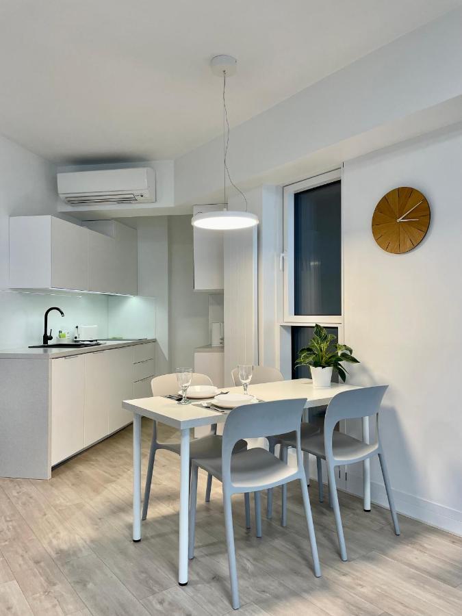 Apartamenty Towarowa Posen Exterior foto